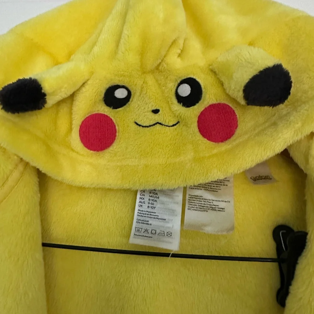 H&M Pikachu Yellow Kids Robe - Picture 2 of 4
